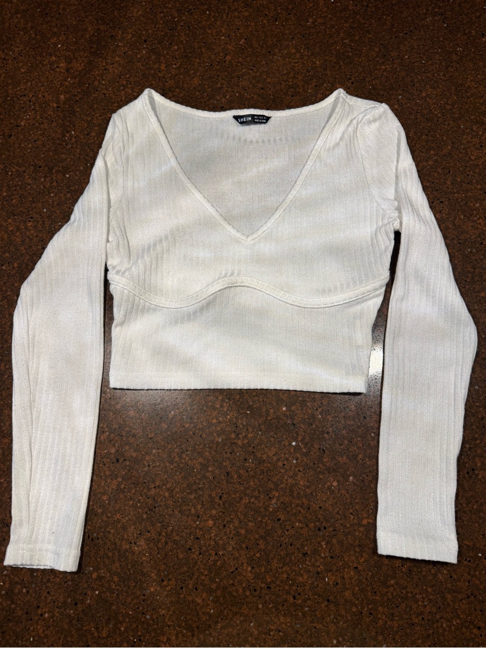 SHEIN Ribbed V-Neck Cropped Long Sleeve Top